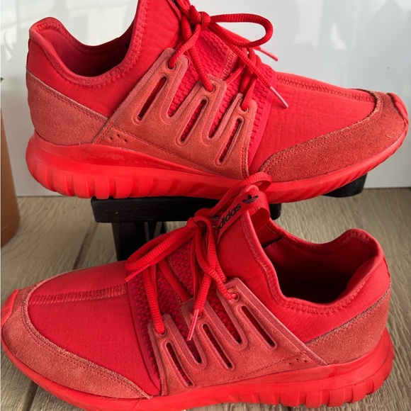 ADIDAS TUBULAR RADIAL - Picture 9 of 16
